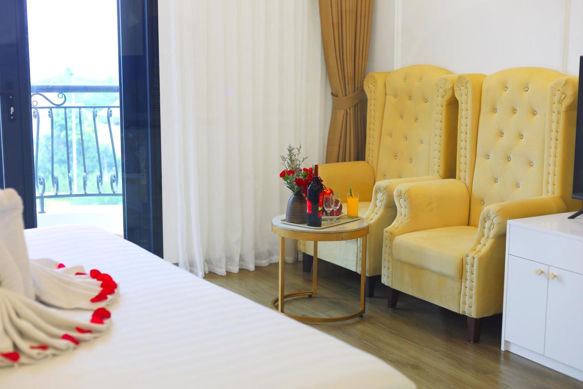 Chemi Noi Bai Airport Hotel & Travel Ханой Екстер'єр фото